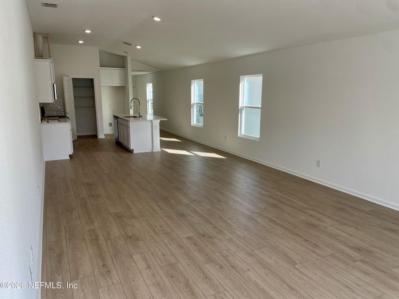 Spacious, unfurnished interior of a new home in Grand Reserve, Bunnell (Image 26).