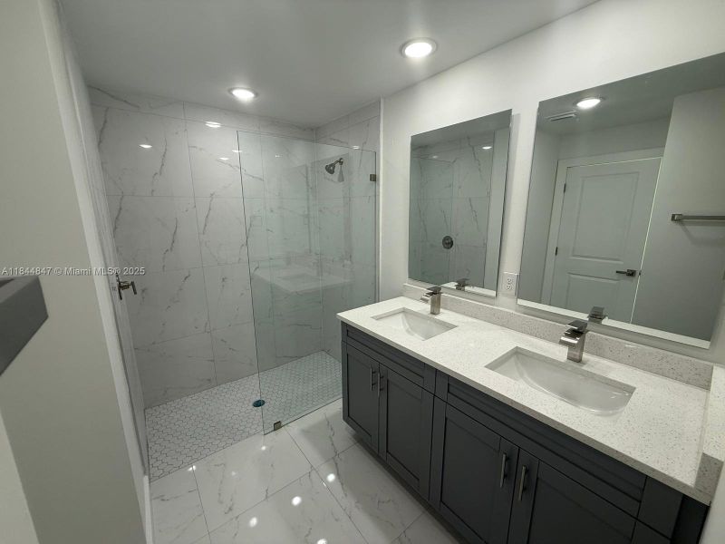 Furnished interior view inside a new home in , Lehigh Acres (Image 4). Furnished interior view inside a new home in , Lehigh Acres (Image 4).