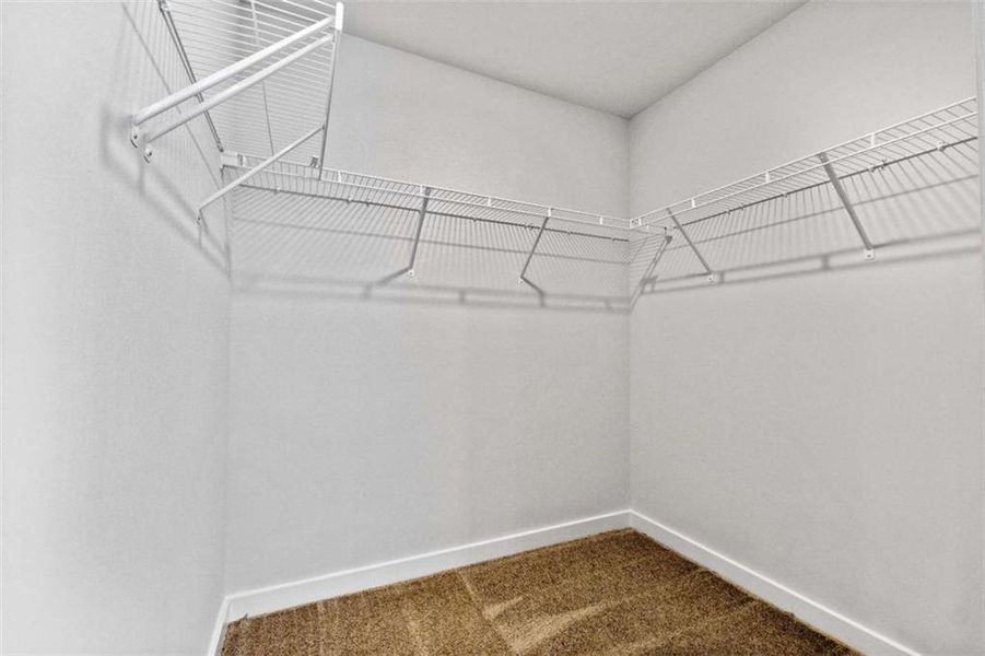 Spacious, unfurnished interior of a new home in Southern Hills, McDonough (Image 21).