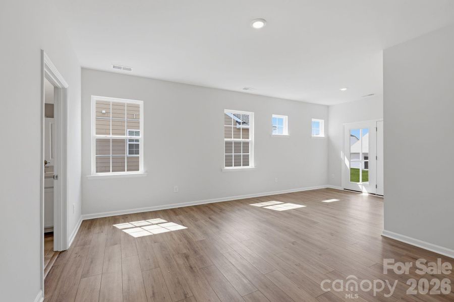 Spacious, unfurnished interior of a new home in Roselyn, Lancaster (Image 29). Spacious, unfurnished interior of a new home in Roselyn, Lancaster (Image 29).