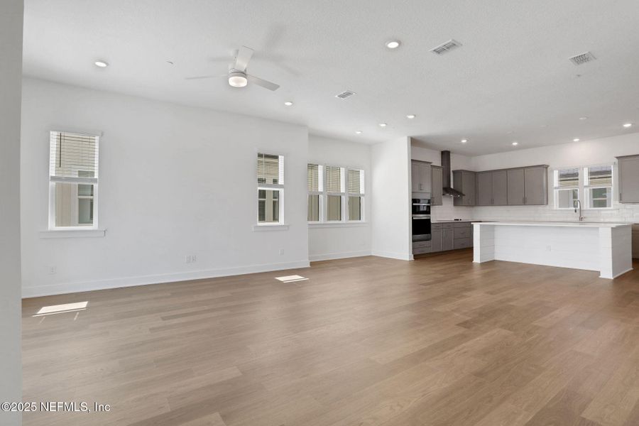 Spacious, unfurnished interior of a new home in North Beach Townhomes, Jacksonville Beach (Image 23).