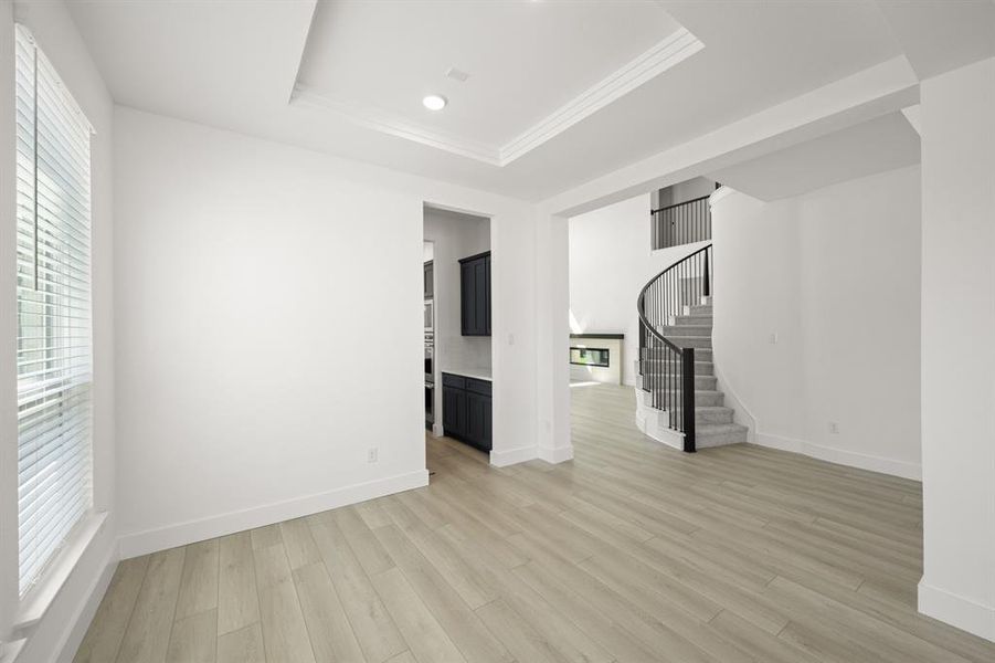 2114 Birdwatch- Flex Space-1 2114 Birdwatch- Flex Space-1