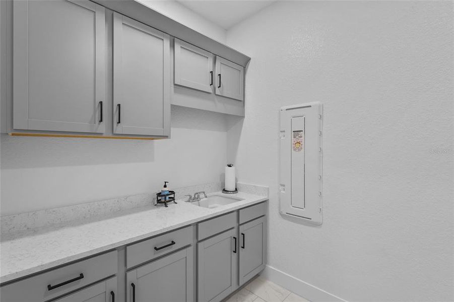 Furnished interior view inside a new home in , Lakewood Ranch (Image 38).