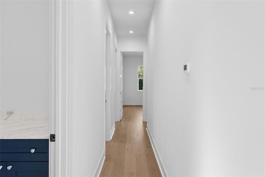 Spacious, unfurnished interior of a new home in , Tampa (Image 21).