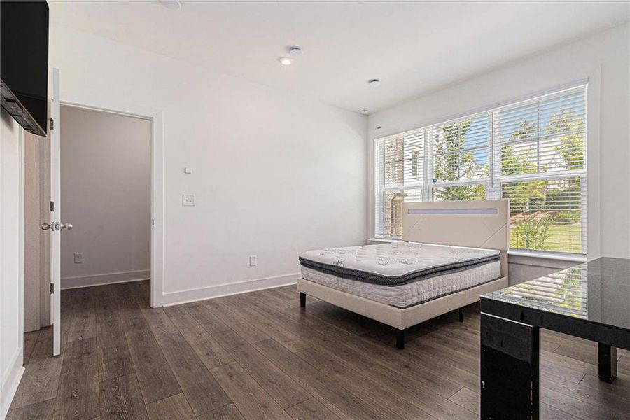 Furnished interior view inside a new home in , Decatur (Image 9).
