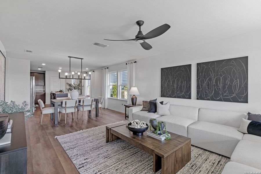 Furnished interior view inside a new home in Cinco Lakes, San Antonio (Image 4).