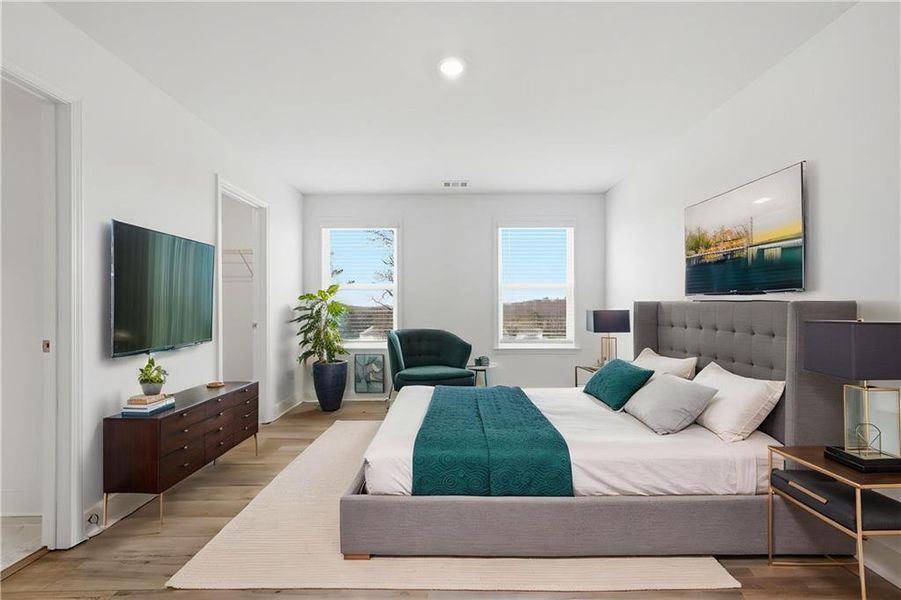 Furnished interior view inside a new home in Deer Valley, Canton (Image 18).