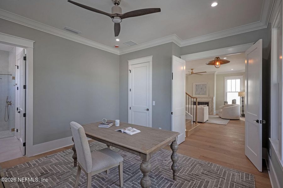 Furnished interior view inside a new home in , Jacksonville (Image 91).