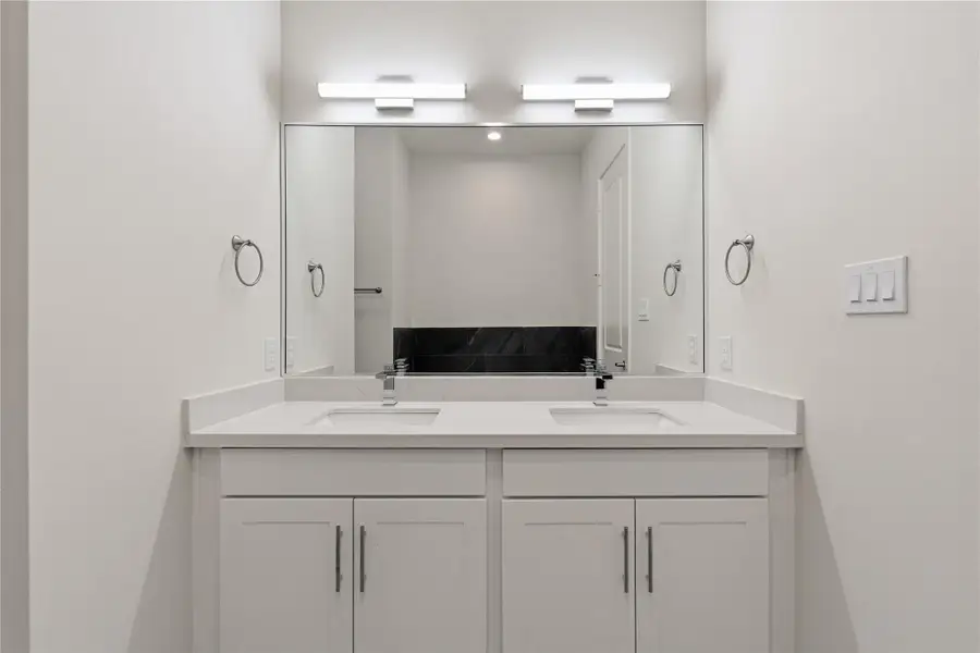 Furnished interior view inside a new home in Willowbend Point, Houston (Image 7).