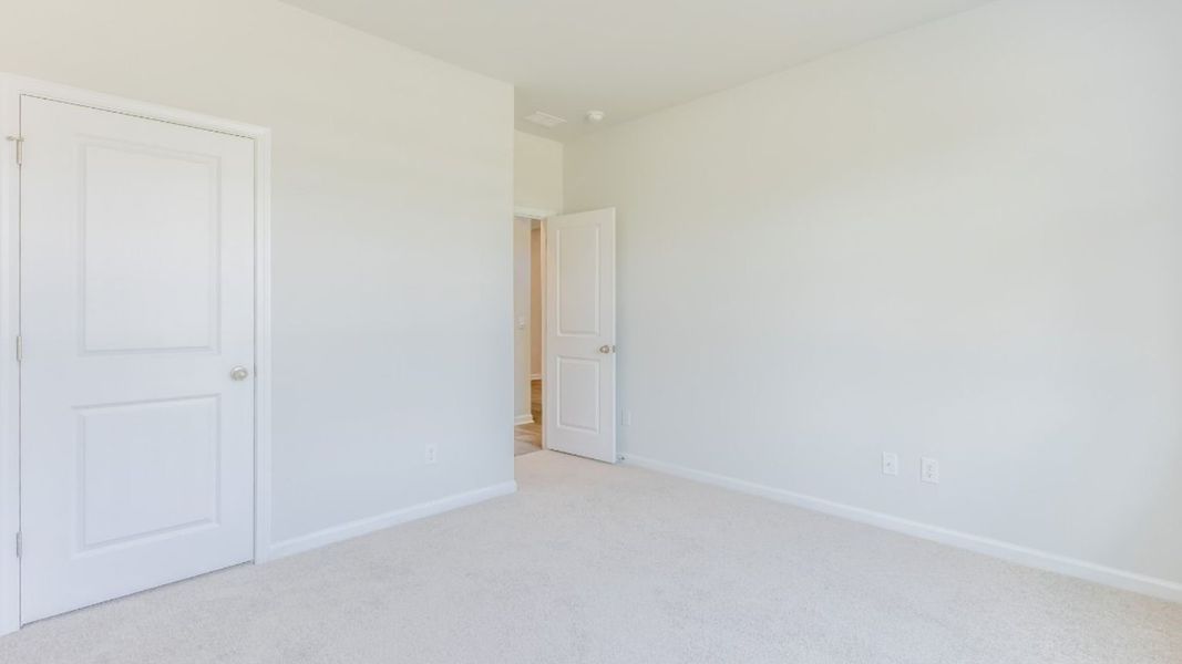 Representative unfurnished interior of a home built from the ARCHER by D.R. Horton in Rivers Reach, Yemassee (Image 13).