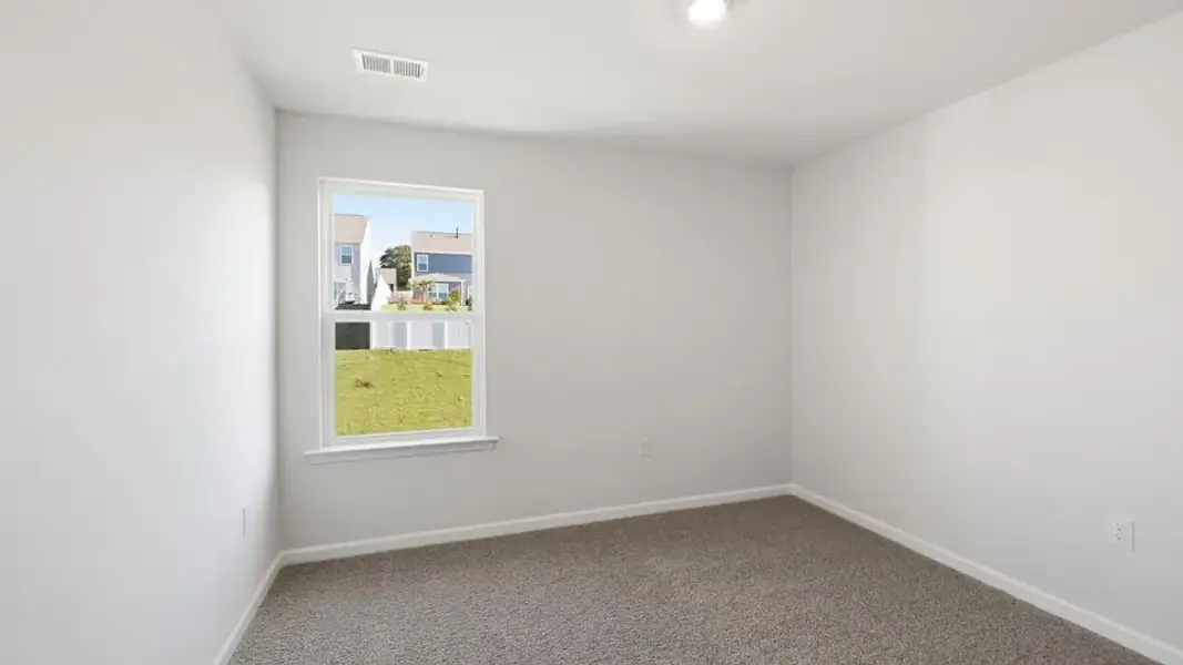 Spacious, unfurnished interior of a new home in Russell Place, Spartanburg (Image 30).