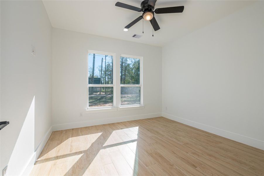 Spacious, unfurnished interior of a new home in , Dayton (Image 22).