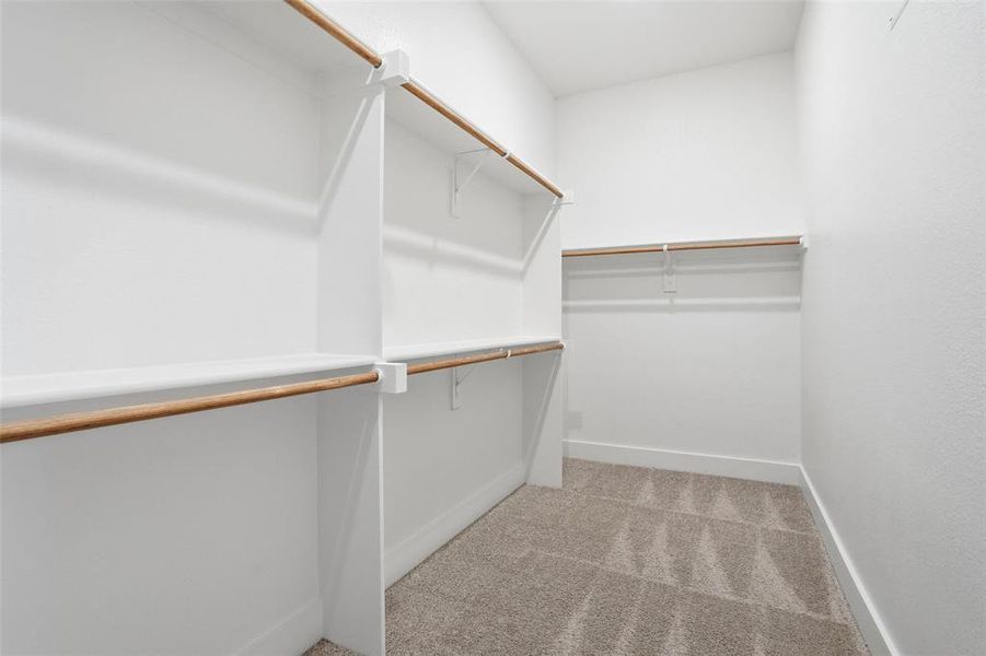 Spacious, unfurnished interior of a new home in Whispering Winds, Springtown (Image 25).