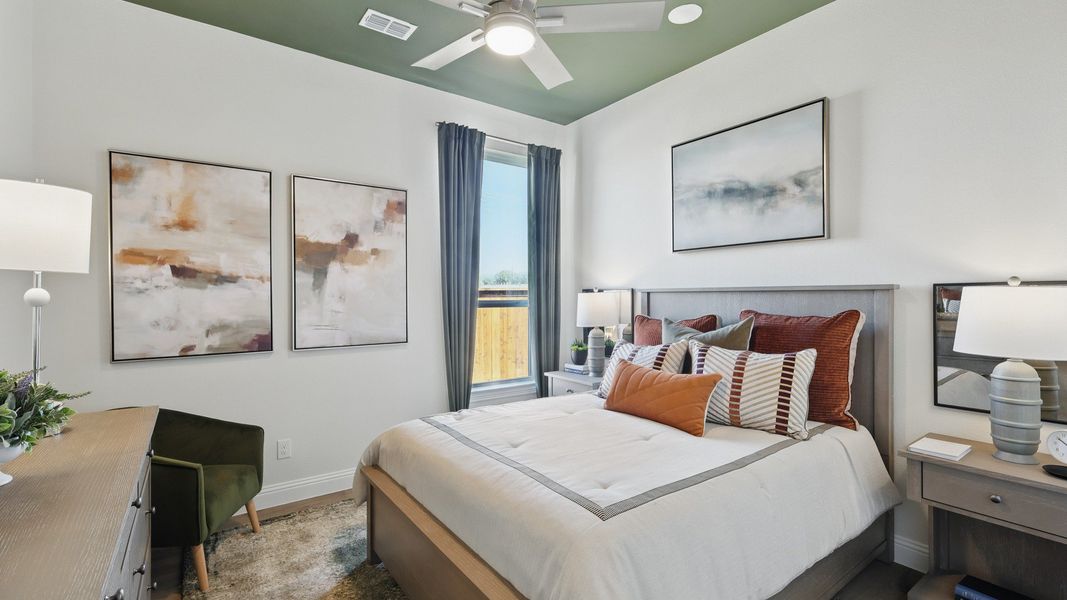 Model home photos of similar floorplans, not pictures of actual home. Model home photos of similar floorplans, not pictures of actual home.