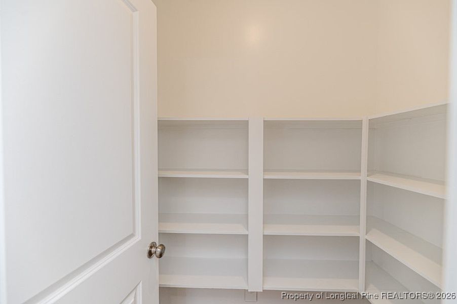 Spacious, unfurnished interior of a new home in Coventry Woods, Fayetteville (Image 17).