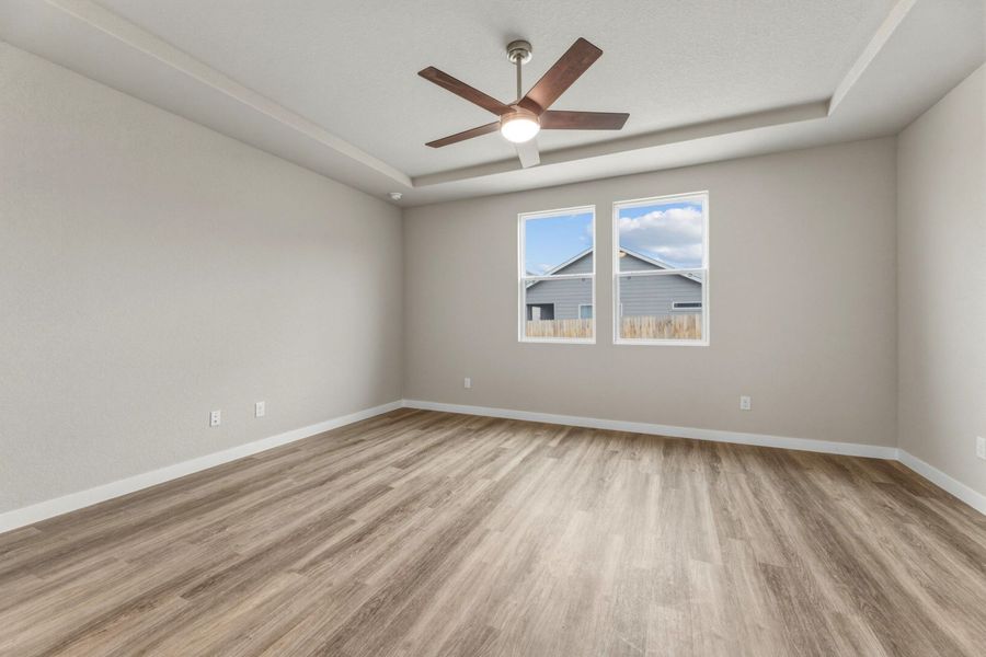 Spacious, unfurnished interior of a new home in Veranda Designer, San Antonio (Image 30).