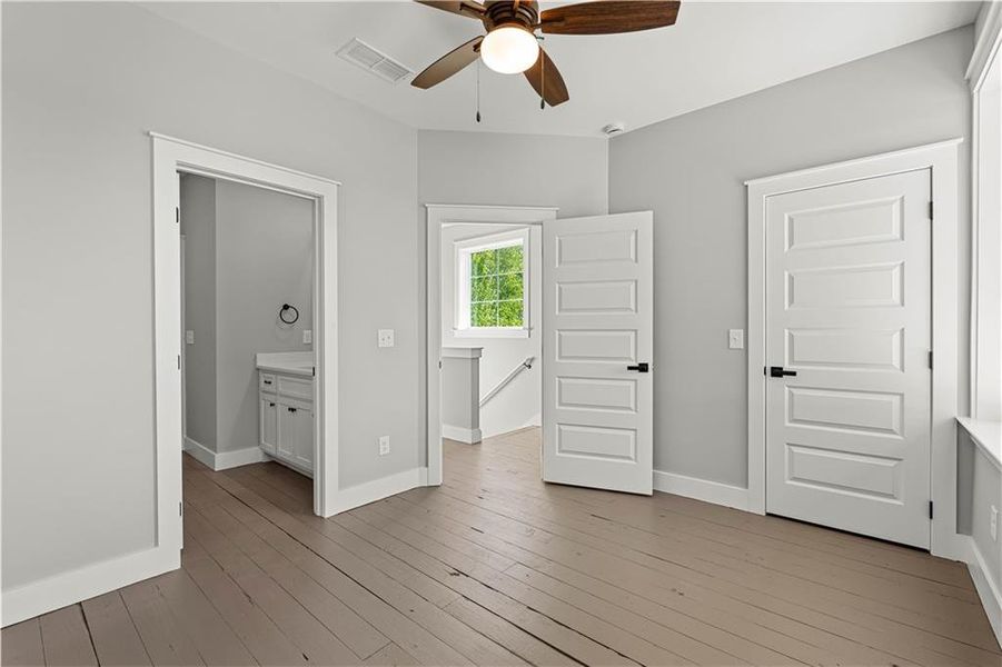 Spacious, unfurnished interior of a new home in , Fayetteville (Image 20).