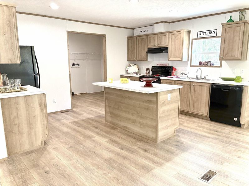 Furnished interior view inside a new home in , Kershaw (Image 10).