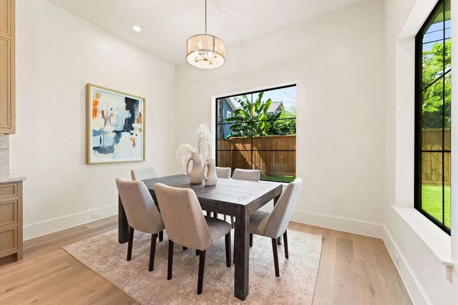 Breakfast Area. *Previous project by the same developer, floor plans and selections may vary.*