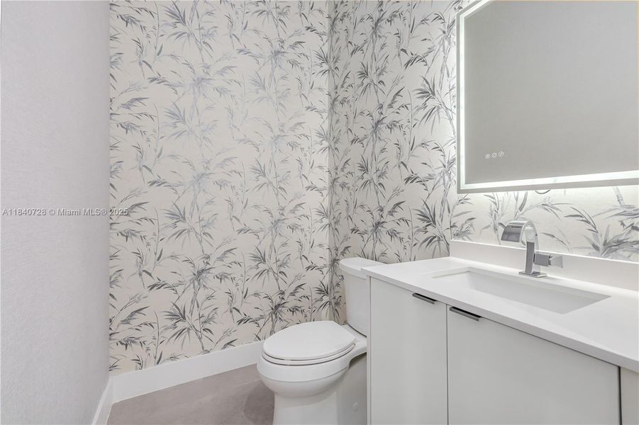 Furnished interior view inside a new home in , Biscayne Park (Image 17).