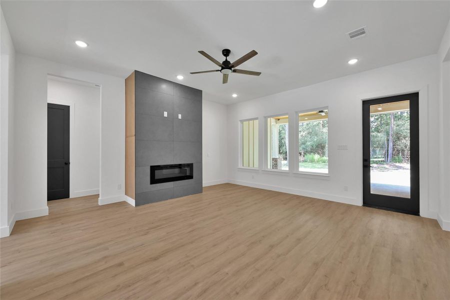 Spacious, unfurnished interior of a new home in , Magnolia (Image 15).