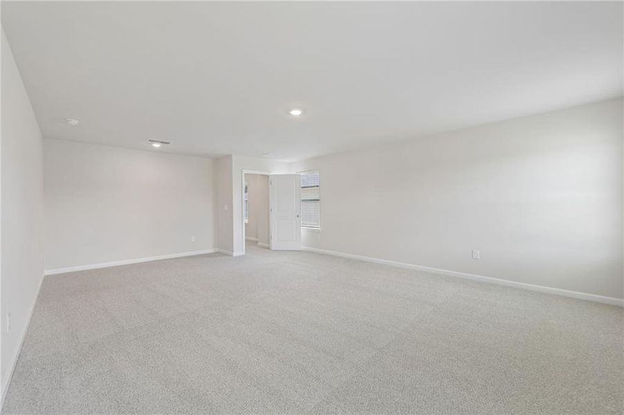 Spacious, unfurnished interior of a new home in Parkside at Grayson, Grayson (Image 47).