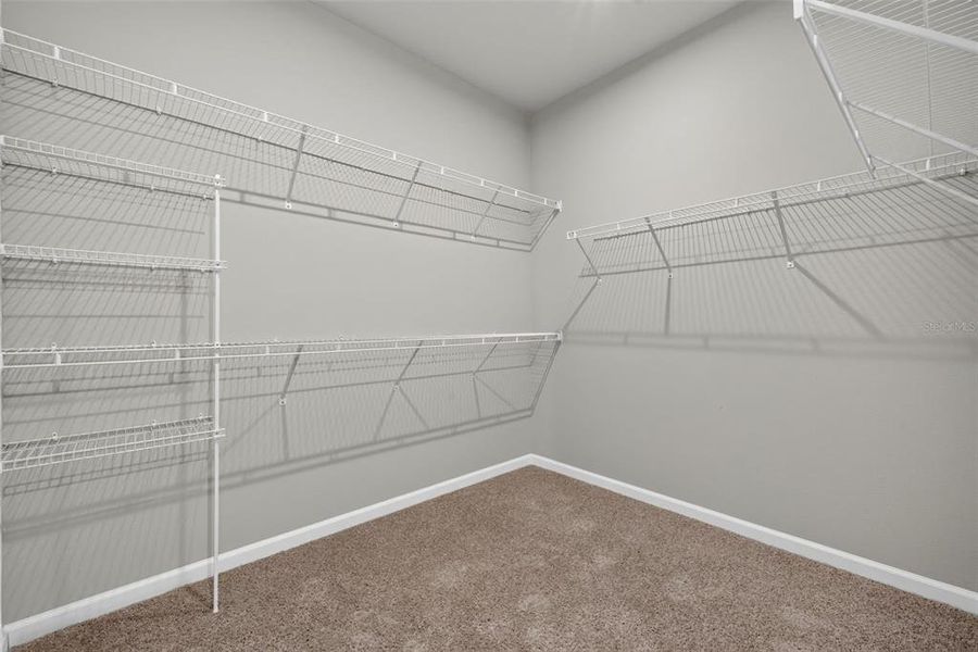 Spacious, unfurnished interior of a new home in Crosswind Ranch, Parrish (Image 13). Spacious, unfurnished interior of a new home in Crosswind Ranch, Parrish (Image 13).