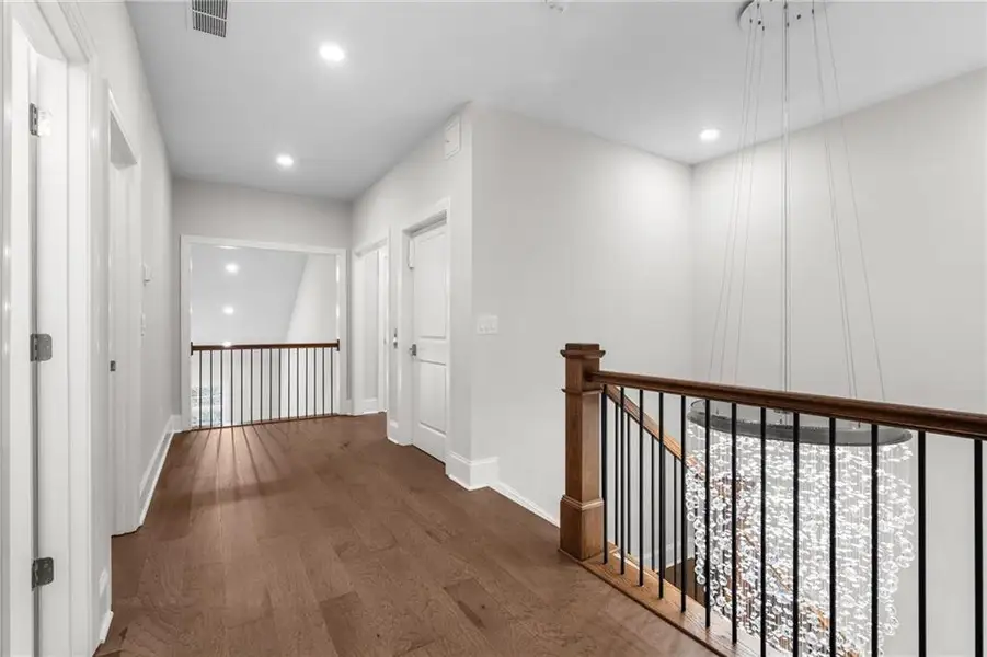 Spacious, unfurnished interior of a new home in Waterside, Peachtree Corners (Image 35).
