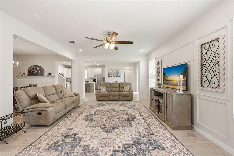 Furnished interior view inside a new home in Meadowlark Landing, Apopka (Image 19). Furnished interior view inside a new home in Meadowlark Landing, Apopka (Image 19).