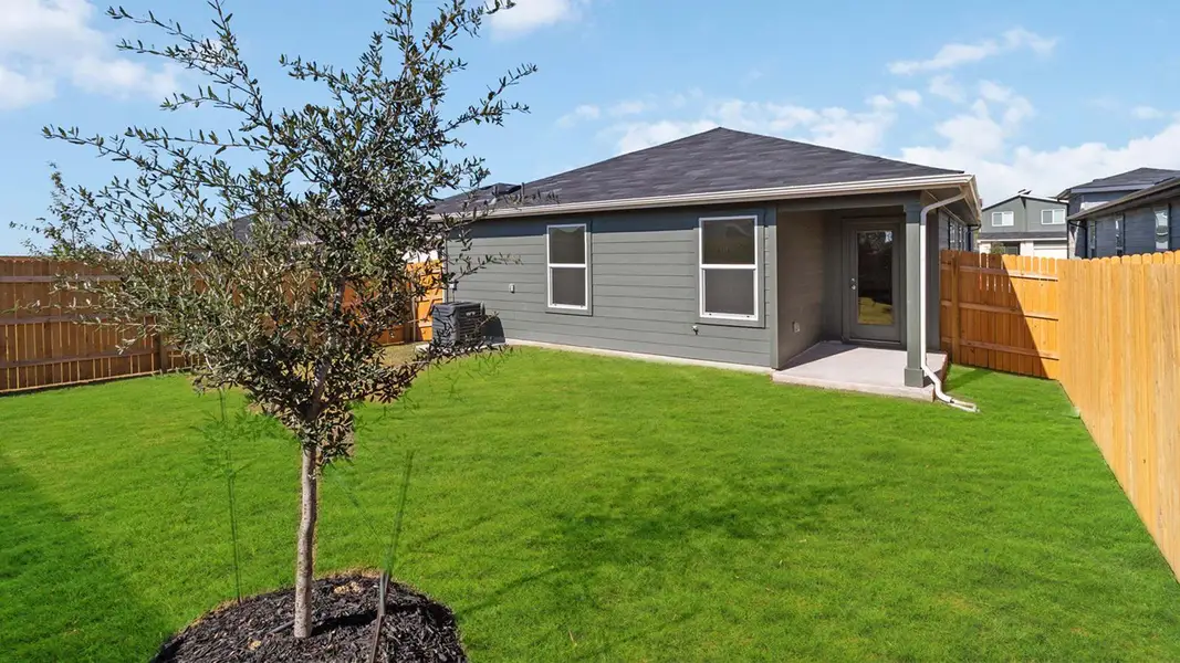 Exterior details and patio area of a home in Southgrove, Kyle (Image 3).