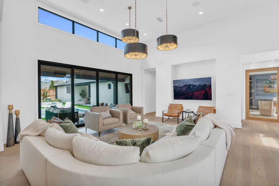 Furnished interior view inside a new home in , Houston (Image 8).