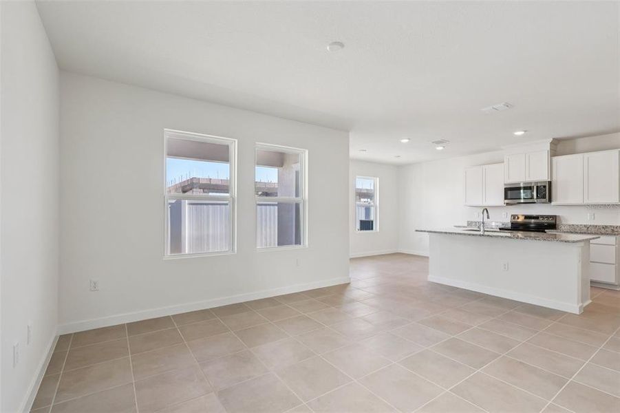Spacious, unfurnished interior of a new home in Cyrene at Harmony, St. Cloud (Image 18).