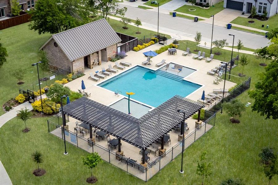 Community amenities in , Celina (Image 34).