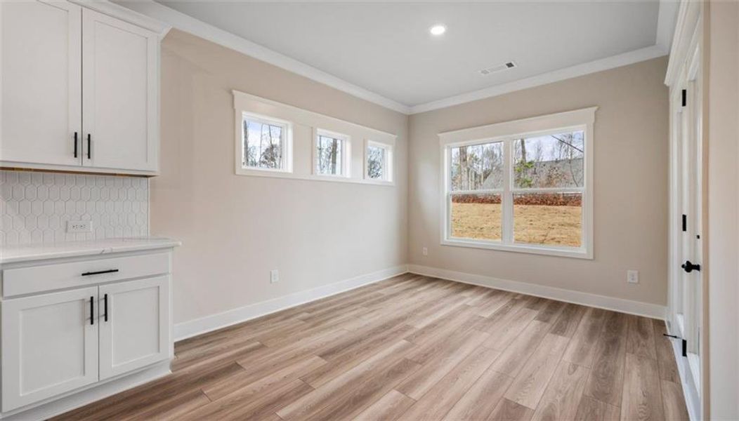 Spacious, unfurnished interior of a new home in Greenefield, Cartersville (Image 10).