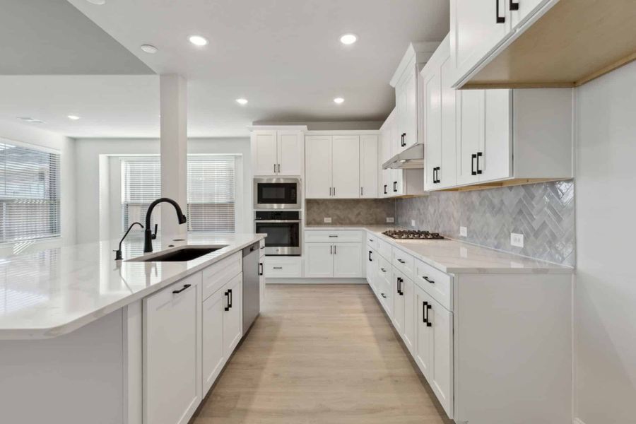 Furnished interior view inside a new home in Las Lomas, Forney (Image 3). Furnished interior view inside a new home in Las Lomas, Forney (Image 3).