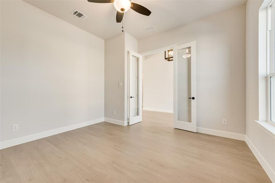 Spacious, unfurnished interior of a new home in , Caddo Mills (Image 25).