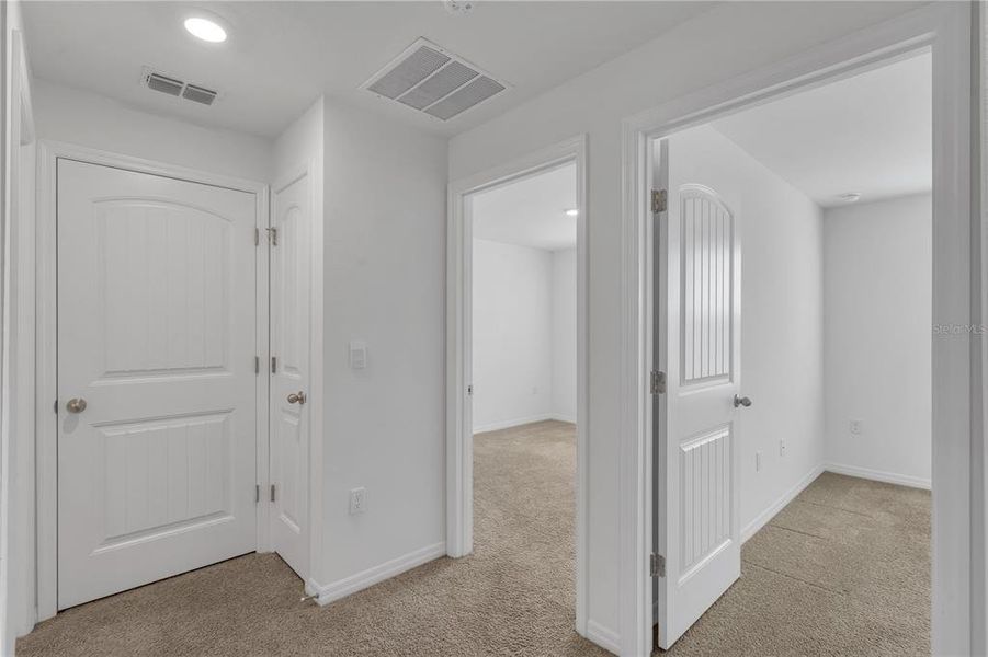 Spacious, unfurnished interior of a new home in , Winter Garden (Image 25).