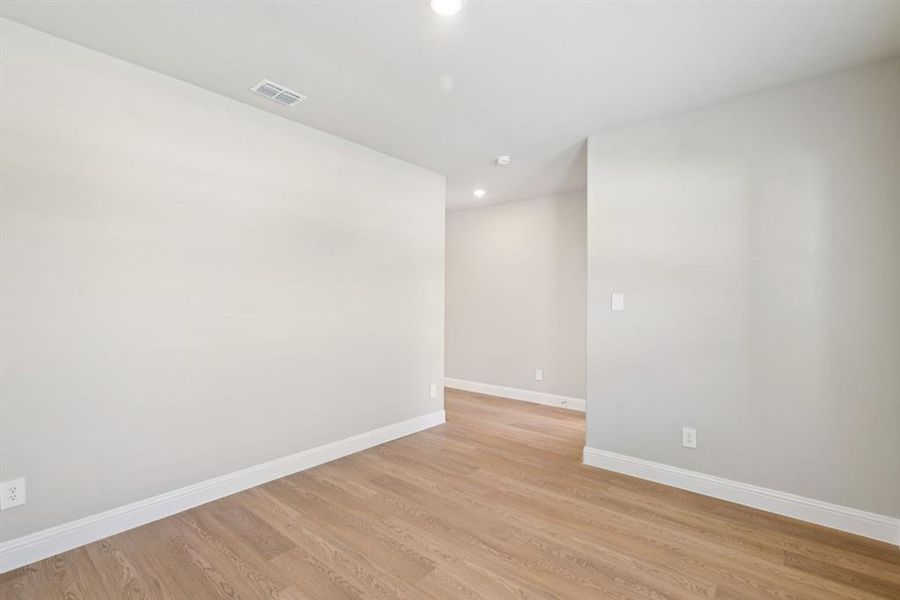 Photo is not of the actual home, but is an inspirational photo of builder’s model home and may depict options, furnishings, and/or decorator features that are not included.