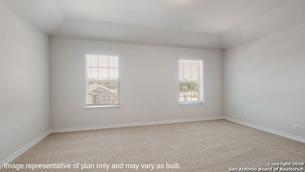 Spacious, unfurnished interior of a new home in Redbird Ranch, San Antonio (Image 21).
