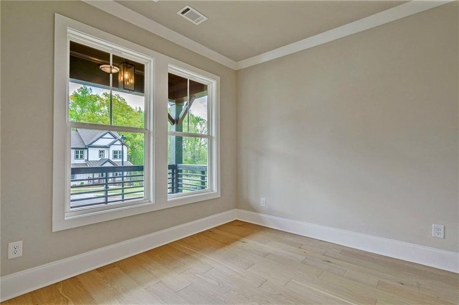 Spacious, unfurnished interior of a new home in , Atlanta (Image 23).
