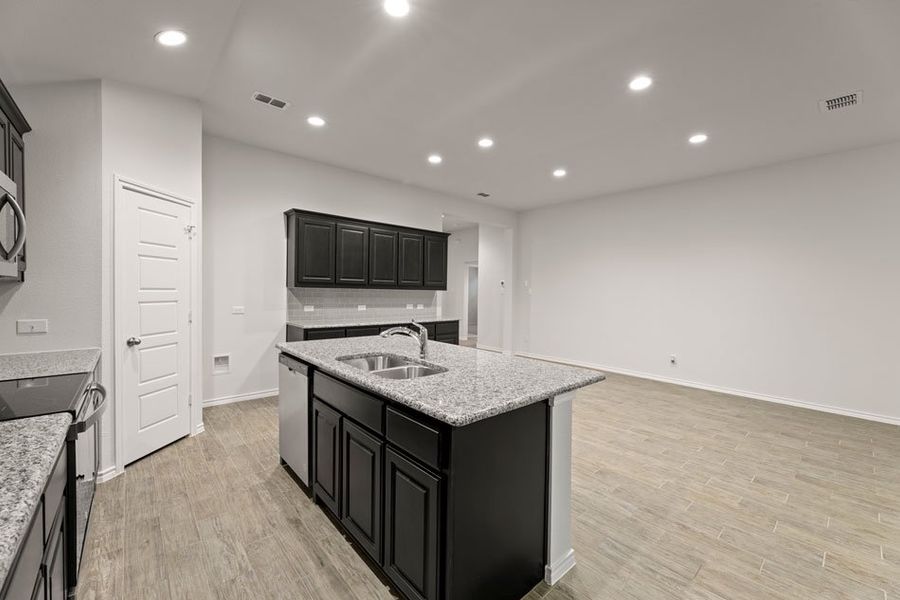 Representative exterior photo of a completed home built from the Austin by Impression Homes in DeBerry Reserve, Royse City, TX (Image 9). Representative exterior photo of a completed home built from the Austin by Impression Homes in DeBerry Reserve, Royse City, TX (Image 9).