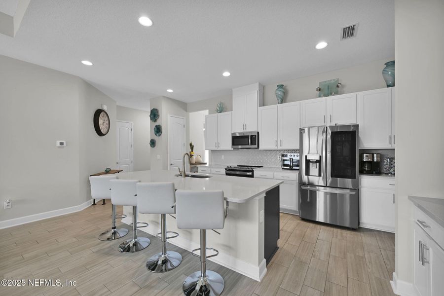 Furnished interior view inside a new home in , Middleburg (Image 17). Furnished interior view inside a new home in , Middleburg (Image 17).