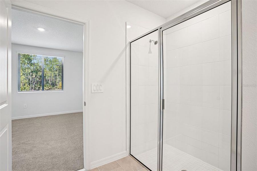 Spacious, unfurnished interior of a new home in Ridgehaven - Villas, Ormond Beach (Image 32).