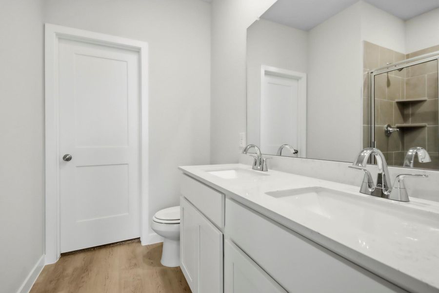 Furnished interior view inside a new home in Crockett Meadows, Conroe (Image 9).