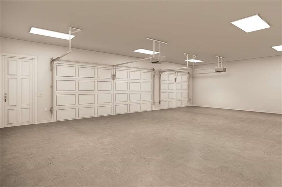 Spacious, unfurnished interior of a new home in , Maysville (Image 17).