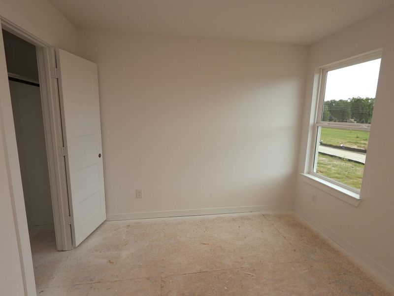 Image 27 of a home in Indian Springs.