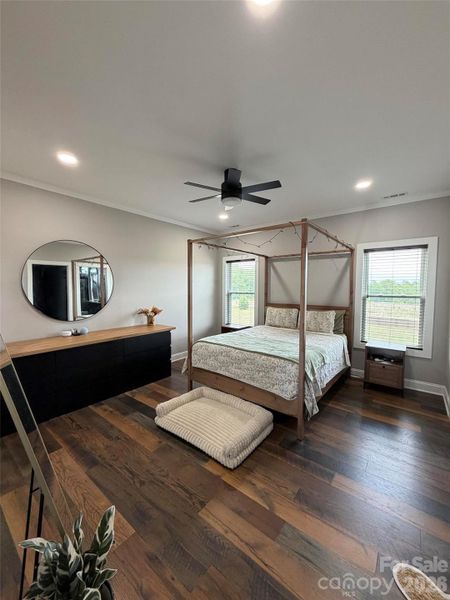 Furnished interior view inside a new home in , Shelby (Image 10).