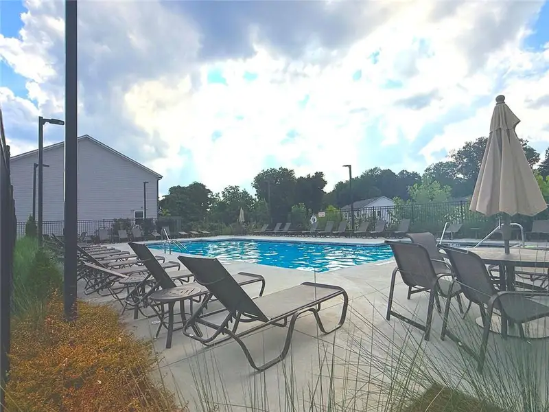 Community amenities in Park Vue, Atlanta (Image 11).