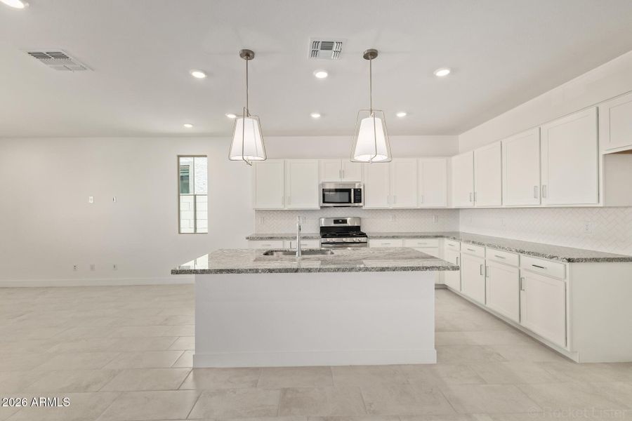 12 - Palo Brea 12 - Palo Brea