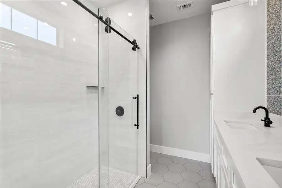 Furnished interior view inside a new home in , Johnson City (Image 5).